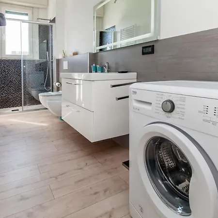 Bicocca Modern Flat * ミラノ